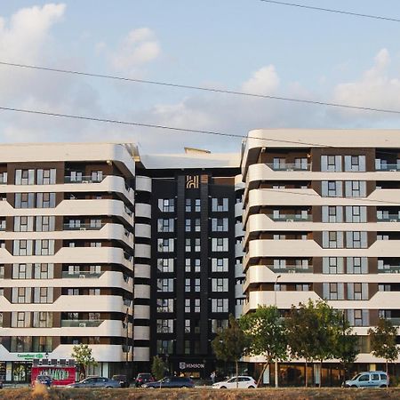 Himson-Brown Apartment Iasi Exteriör bild
